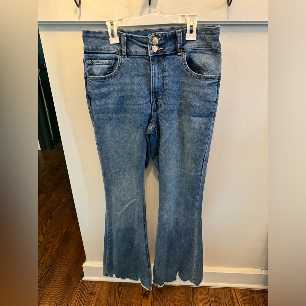 M Jeans Flare Highrise Jeans